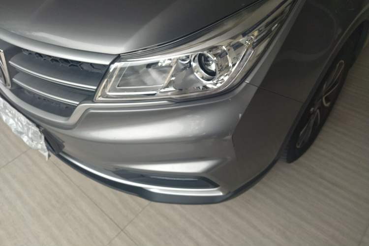 Used Baojun 730 2021 1.5L Manual Fashion Version 7 Seats