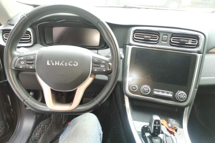 Used Lynk & Co 01 2018 2.0T Two-Wheel-Drive + Version