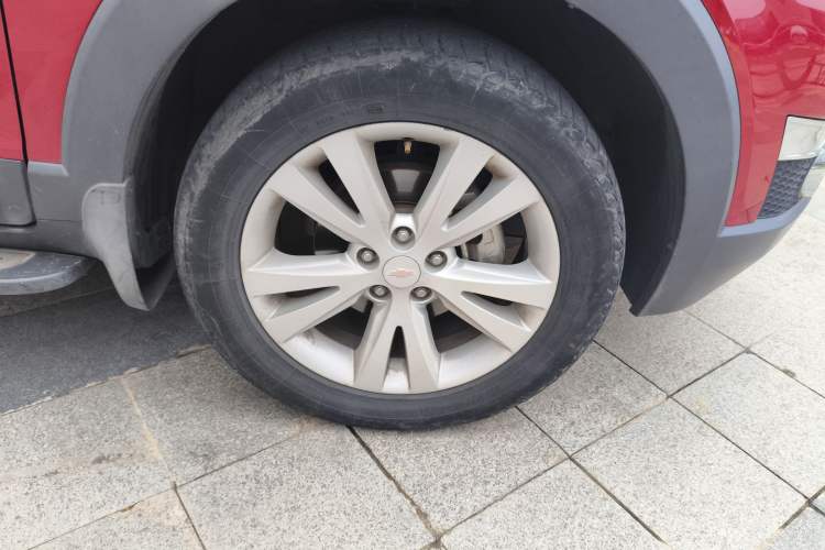 Used Chevrolet Captiva 2014 2.4L 4x4 Flagship Edition 7 Seats
