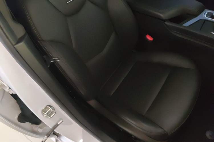 Used Cadillac CT5 2023 28T Prestige Model Right Front Seat