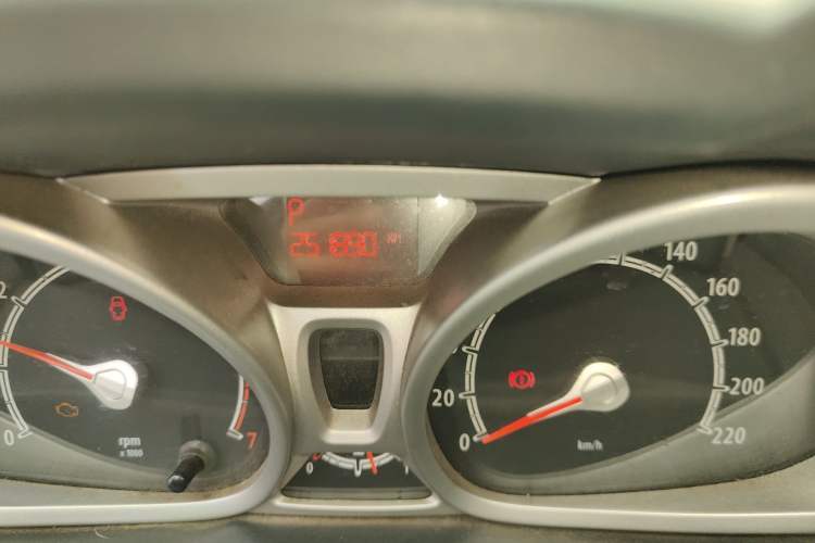 Used Ford Fiesta 2009 Sedan 1.5L Automatic Fashion Edition Odometer Close Up