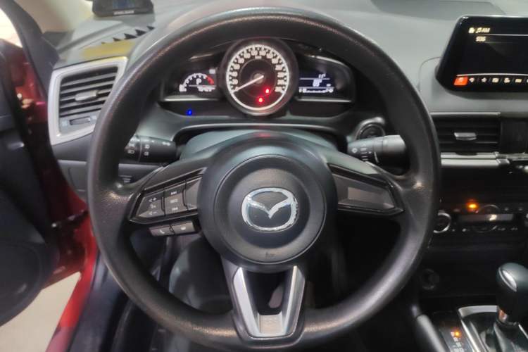 Used Mazda Mazda 3 Axela 2017 Sedan 1.5L Automatic Luxury Model Emission Standard China V