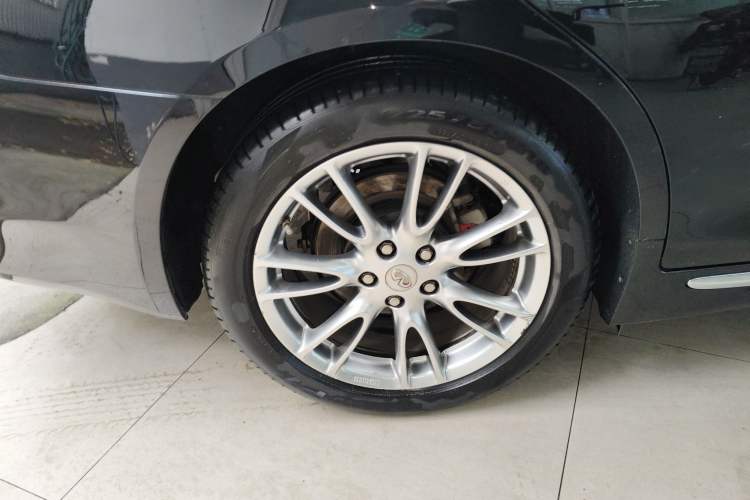 Used Infiniti Q50L 2016 2.0T Ambition Edition Exterior 5