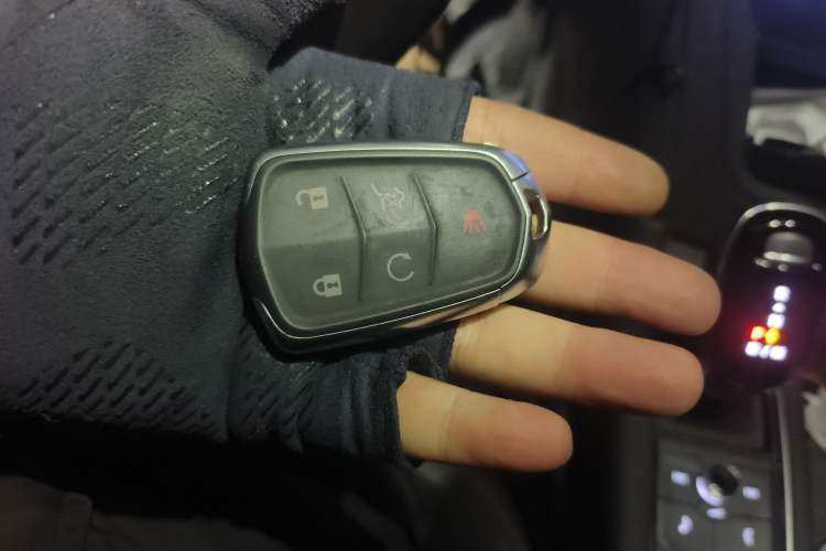 Used Cadillac XT6 2022 2.0T Six-Seater Four-Wheel-Drive Luxury Standard Edition
