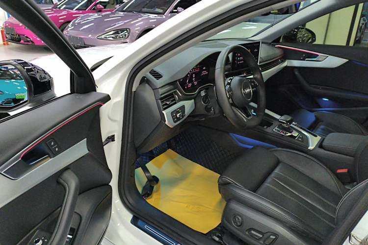 Used Audi A4L 2020 40 TFSI Fashion Dynamic Model