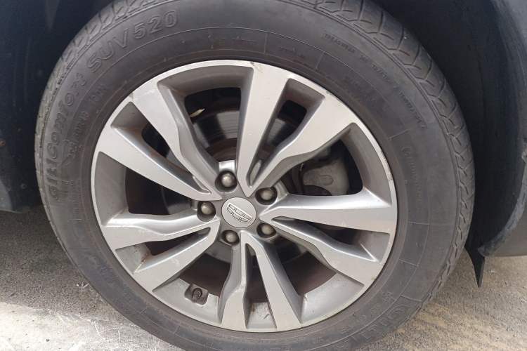 Used Geely Auto Emgrand X7 Sport 2016 1.8TD Automatic ZhiShang Model