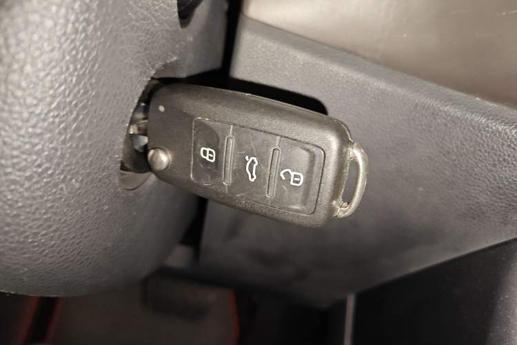 Used Volkswagen Beetle 2018 180TSI Obsidian Series Special Edition