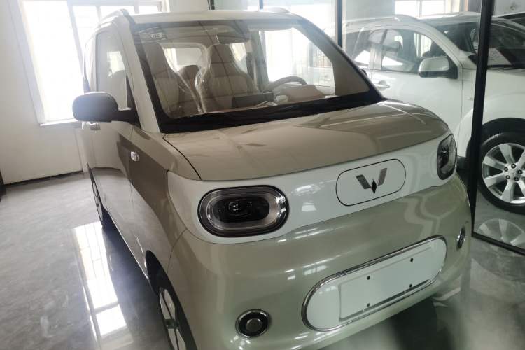 Used Wuling Hongguang MINIEV 2024 3rd Generation 215km Advanced Version