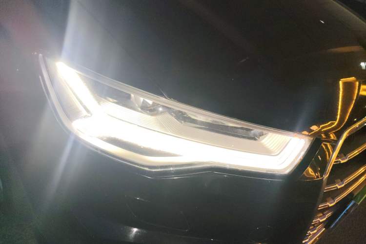 Used Audi A6L 2018 30th Anniversary Edition 45 TFSI quattro Sport model
