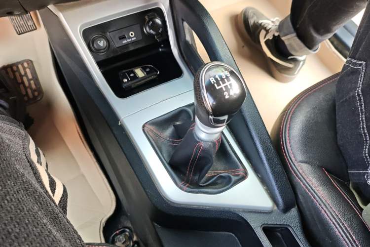 Used JAC Refine S3 2016 1.5L Manual Luxury Smart Version