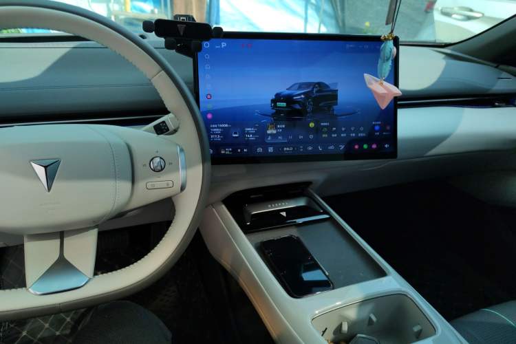 Used Deepal L07 2026 Model 550Ultra Huawei Qiankun ADS SE Edition
