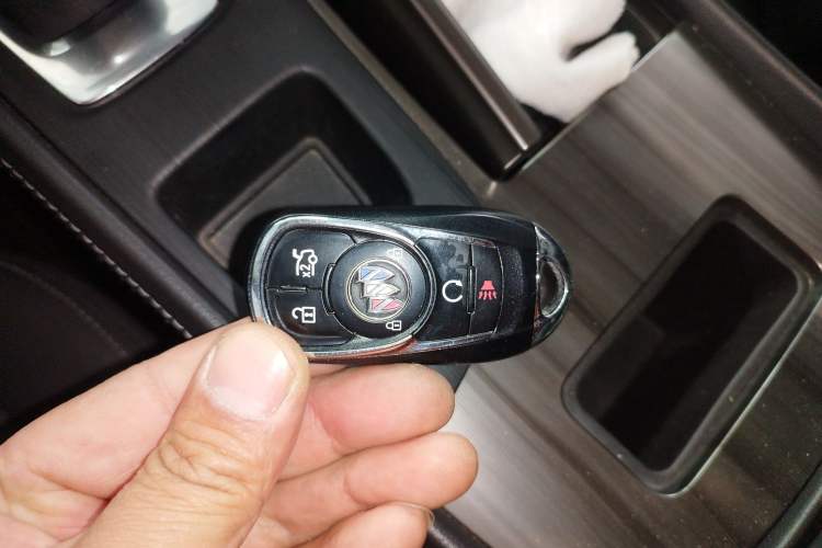 Used Buick LaCrosse 2022 652T Luxury Version
