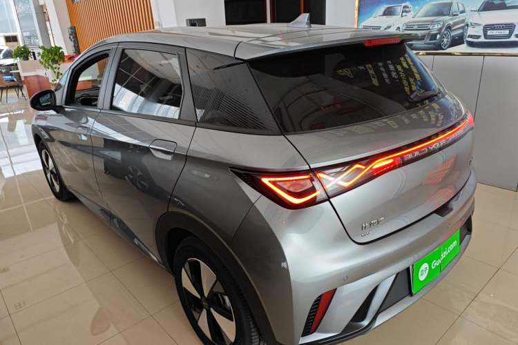 Used BYD Dolphin 2023 420 km Free Version
