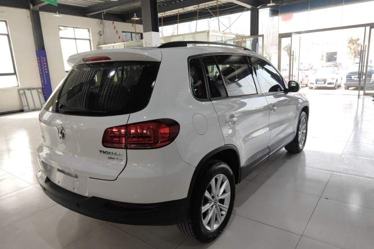 Used Volkswagen Tiguan 2017 300TSI Automatic Two-Wheel Drive Silk Road Comfort Edition Rear Right 45 Deg
