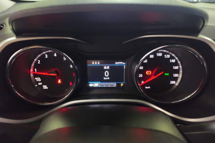 Used Chevrolet Trax 2019 Redline 335T CVT Top-Tier Model China VI Standard