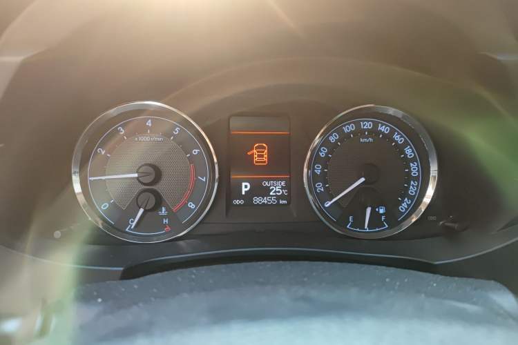 Used Toyota Corolla 2014 1.6L CVT GL-i