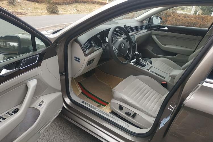 Used Volkswagen Magotan 2017 380TSI DSG Luxury Model