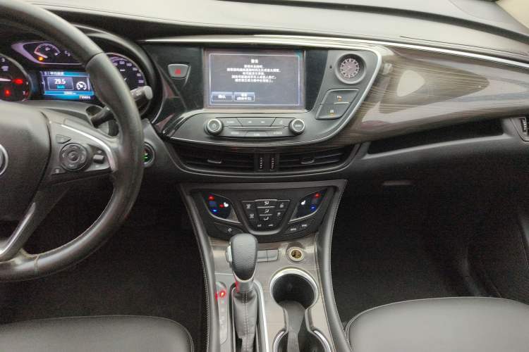 Used Buick Envision 2018 20T Two-Wheel-Drive Elite Model
