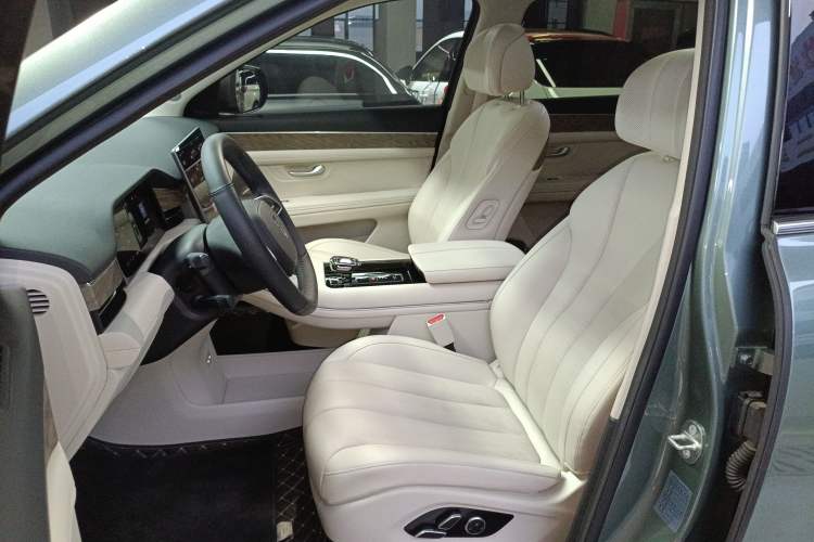 Used Hima AITO M7 2022 1.5T Four-Wheel Drive Flagship Edition Left Front Seat