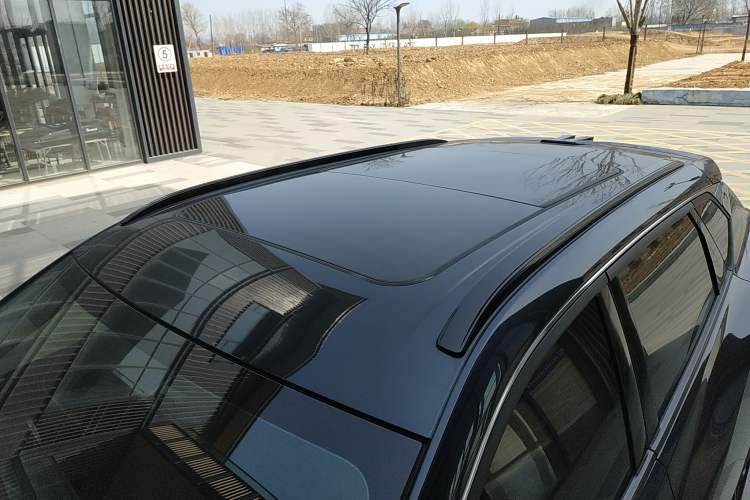 Used Dongfeng Aeolus Mage 2023 DH-i 1.5T Luxury Edition Roof