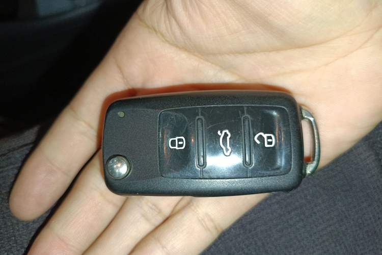 Used Volkswagen Polo 2016 1.4L Automatic Trendy Model Vehicle Key