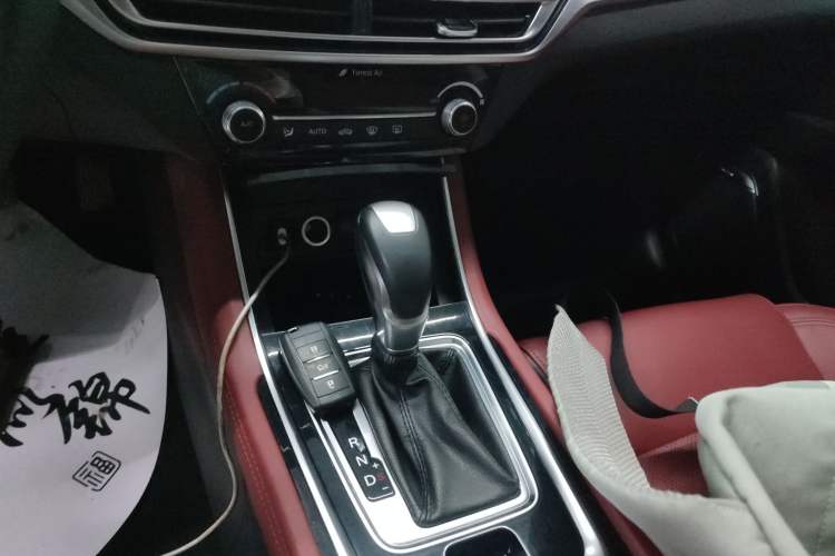 Used CHANGAN Eado 2019 Blue Whale Edition 280T GDI DCT Light-Speed Model
