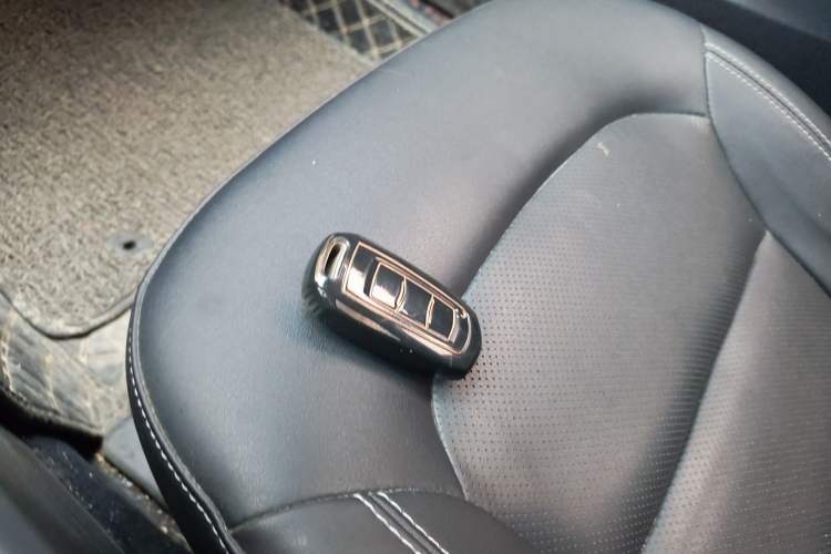 Used Geely Auto Emgrand GL 2018 1.4T DCT Elite Smart Connectivity Version
