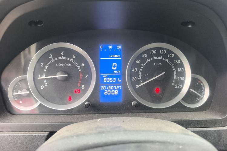 Used BAIC E Series 2013 Sedan 1.5L Manual Leshang Version