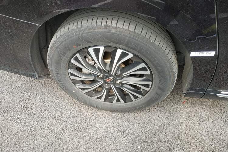 Used Hongqi HQ9 PHEV 2024 2.0T Four-Wheel Drive Luxury Edition Right Rear Wheel Hub