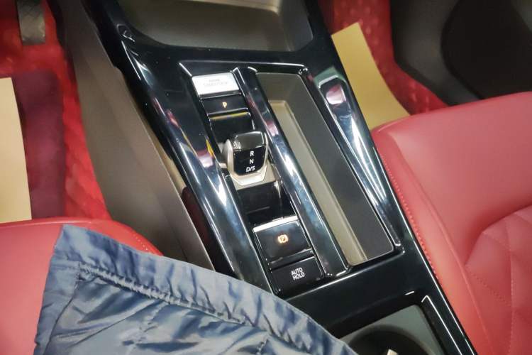 Used Volkswagen Lamando 2024 Lingdu L 200TSI DSG Trendy & Spicy Edition