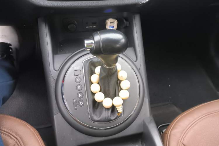 Used Kia Sportage R 2014 2.0L Automatic Two-Wheel Drive GLS Trim
