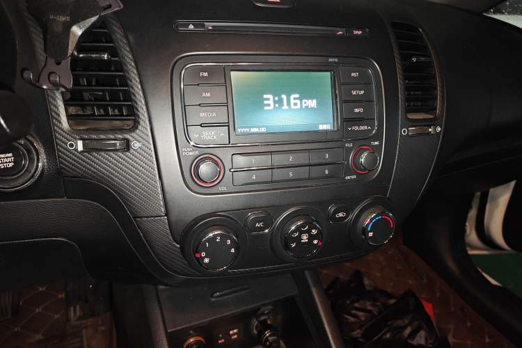 Used Kia K3 2016 1.6L Automatic GLS