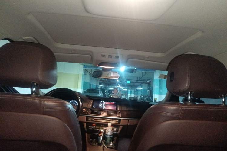 Used BMW 5 Series 2014 525Li Luxury Design Package
