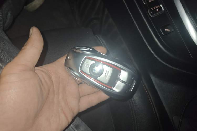 Used BMW 2 Series 2019 225i Convertible Coupe Sports Design Package