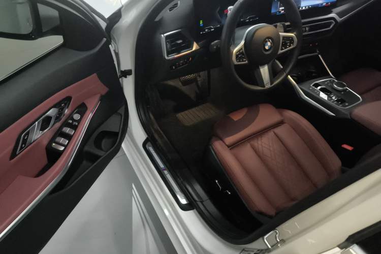 Used BMW 3 Series 2024 325i M Sport Package