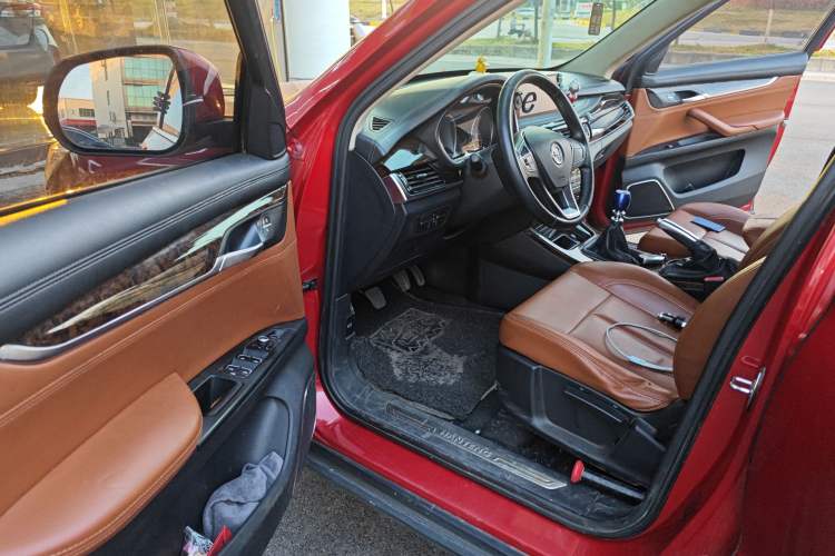 Used Hanteng X7 2016 1.5T Manual Luxury Version
