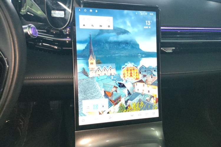 Used Geely Galaxy L6 2024 125km PLUS Dragon Edition
