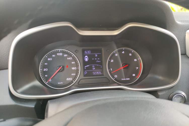 Used MG ZS 2018 1.5L Automatic Luxury Edition China V Standard
