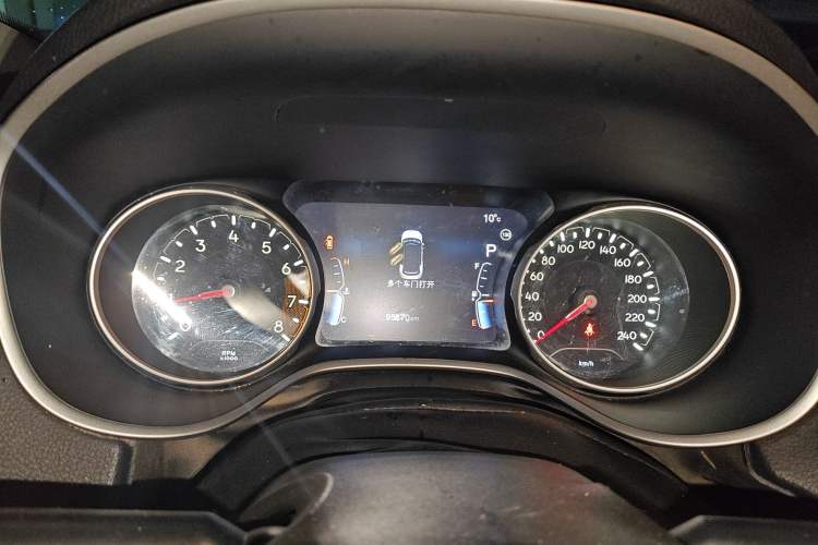 Used Jeep Compass 2017 200T Automatic Enjoyment Version