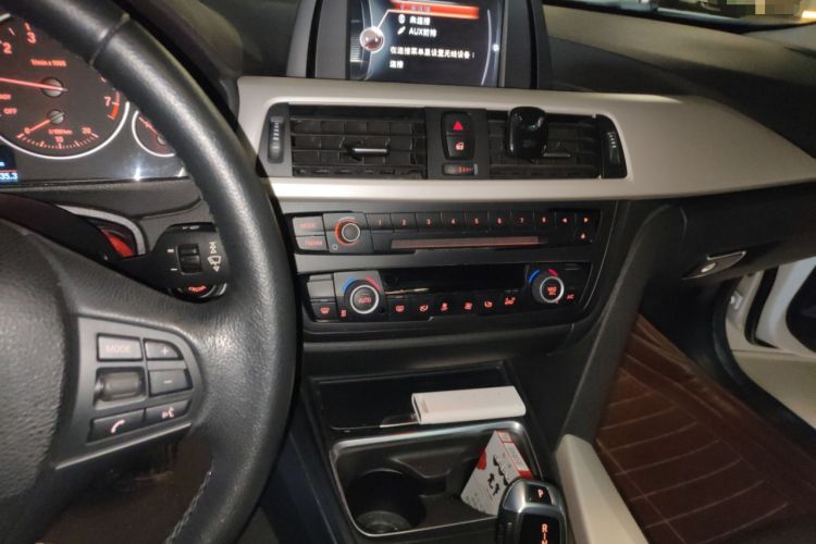 Used BMW 3 Series 2014 320Li Fashion Model
