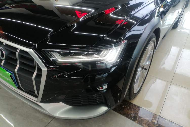 Used Audi A6 (Import) 2022 allroad quattro Explorer 55 TFSI Prestige Off-Road Model