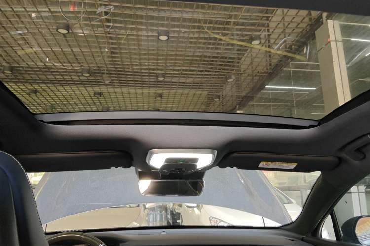 Used Hongqi H6 2023 2.0T ZhiZhen Edition Headliner