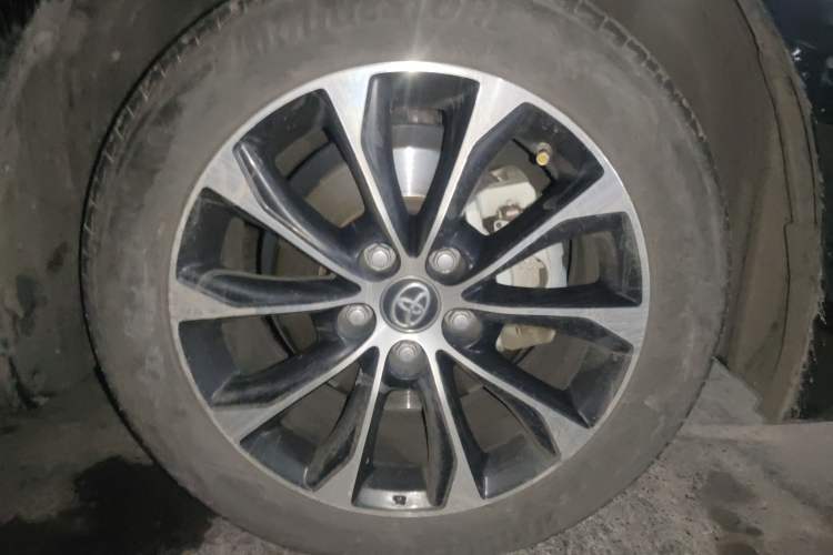 Used Toyota Avalon 2022 2.5L Luxury Edition