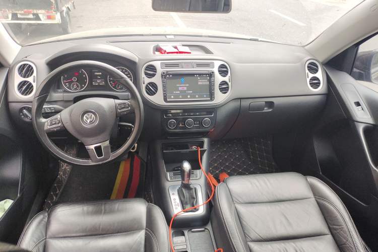 Used Volkswagen Tiguan 2017 300TSI Automatic Two-Wheel Drive Silk Road Comfort Edition
