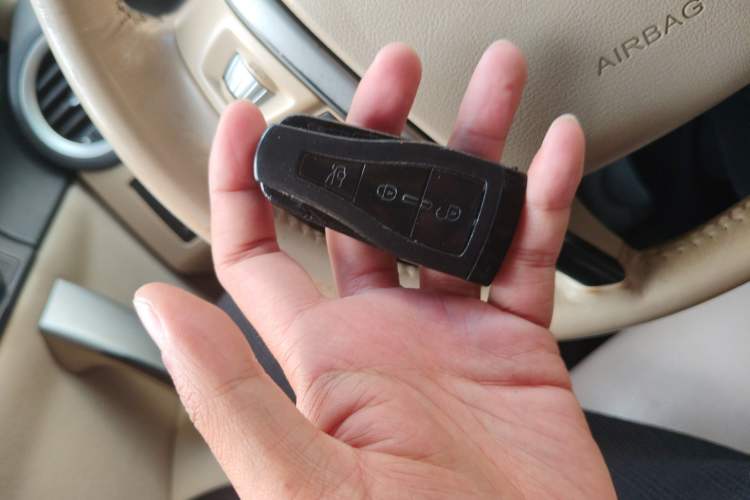 Used Roewe 550 2012 550 1.8L Automatic Intelligent Edition Vehicle Key