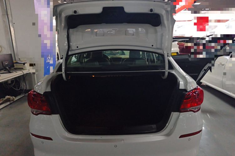 Used Chevrolet Cavalier 2019 320 Automatic Xinyue Edition Trunk