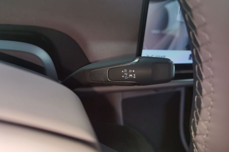 Used Hongqi Tiangong 05 2025 750 Smart Selection Gear Lever