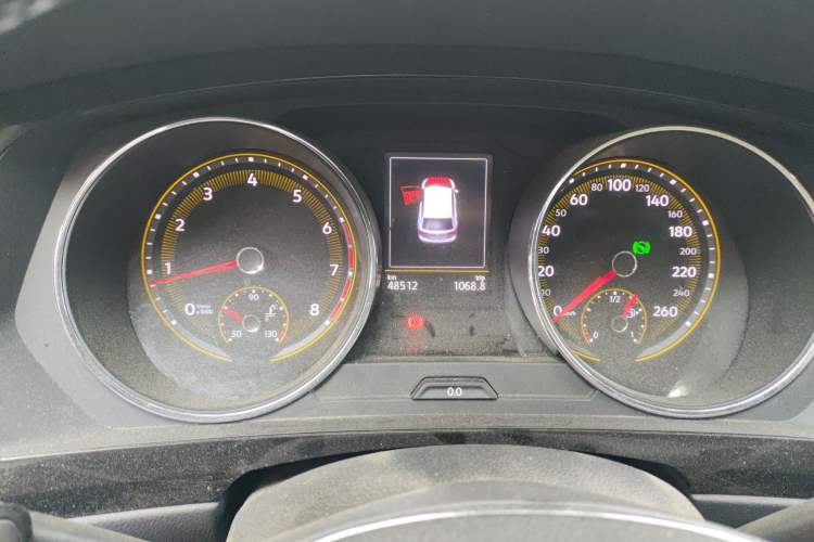 Used Volkswagen Tiguan L 2020 330TSI Automatic Two-Wheel Drive Smart Luxury Edition China VI Standard Instrument Cluster