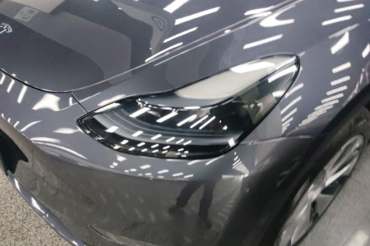 Used Tesla Model Y 2023 Long-Range All-Wheel-Drive Version Left Front Headlight