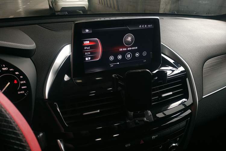 Used BORGWARD BX5 2020 20TGDI Automatic Two-Wheel Drive Pioneer Edition Audio And AC Panel